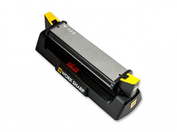 Schärfgerät, Schwarz